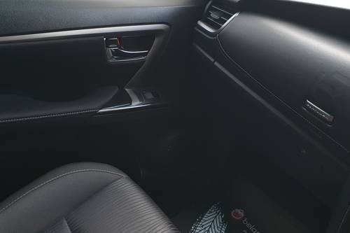 2023 Toyota Fortuner 2.4 G AT bekas