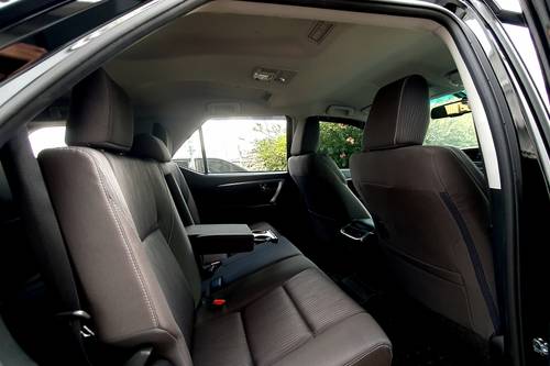 Beli mobil bekas
