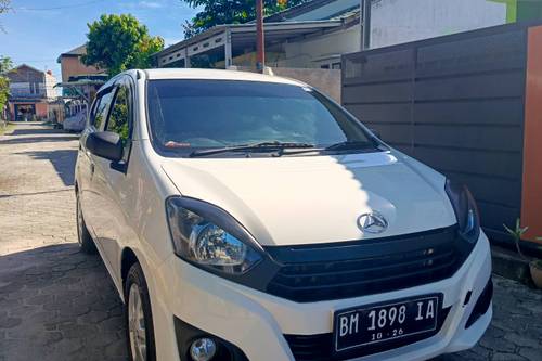 Beli mobil bekas