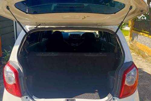 Beli mobil bekas