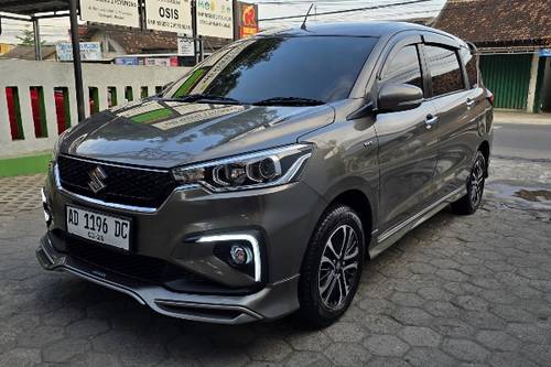 Dijual 2023 Suzuki Ertiga Sport AT bekas
