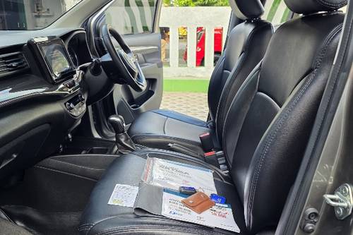 Beli mobil bekas