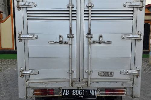 Beli mobil bekas