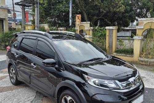 Beli mobil bekas