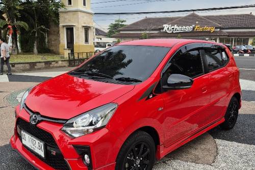 2023 Toyota Agya 1.2L GR Sport A/T tua