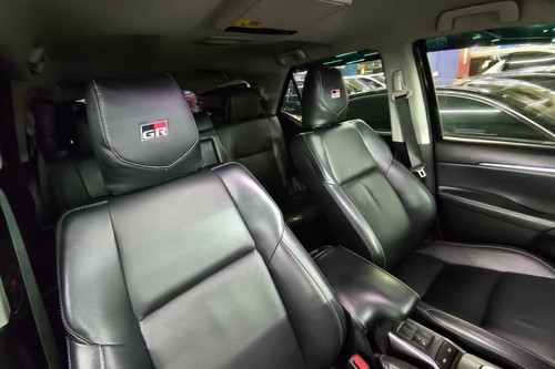 Dijual 2021 Toyota Fortuner 2.4 GR Sport AT bekas