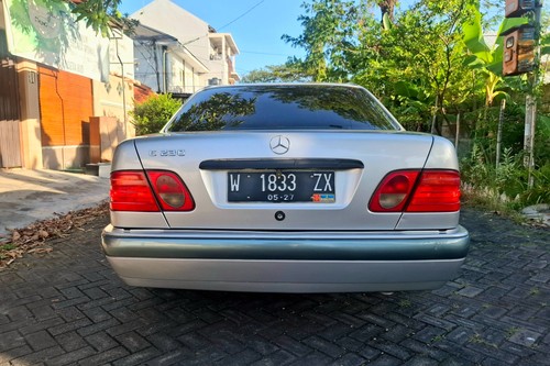 Beli mobil bekas