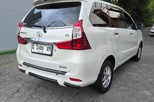 Beli mobil bekas