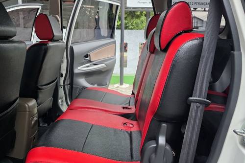 Beli mobil bekas