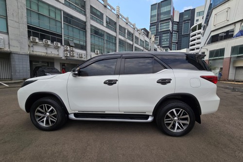 2017 Toyota Fortuner 2.4 VRZ AT tua