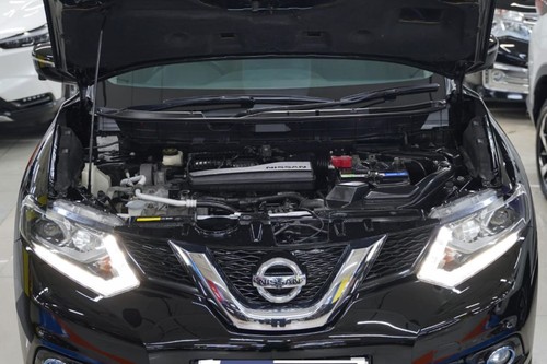2015 Nissan X Trail 2.5L CVT AT bekas