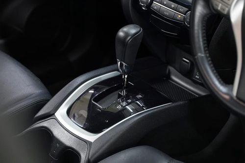 Used 2015 Nissan X Trail 2.5L CVT AT