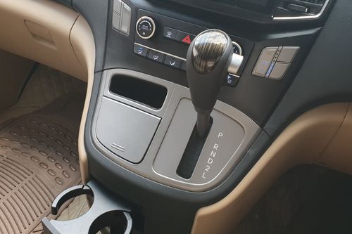 2020 Hyundai H1 2.4L ROYALE AT tua