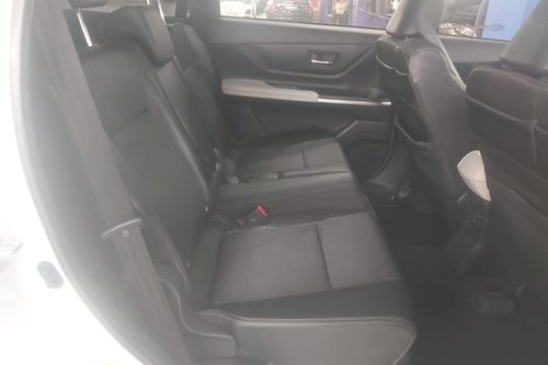 2023 Toyota Avanza Veloz Q CVT bekas