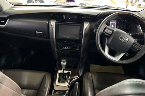 2018 Toyota Fortuner 2.4 VRZ AT tua