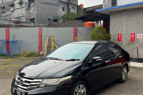 Beli mobil bekas