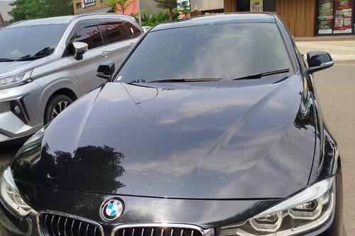 2016 BMW 3 Series Sedan 320i Sport bekas