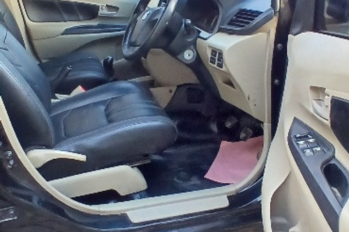Beli mobil bekas