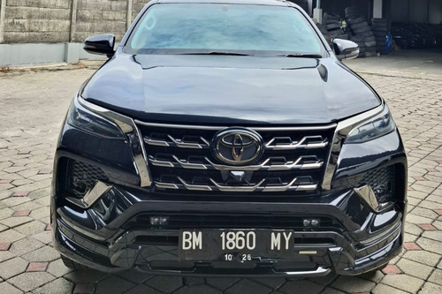 2021 Toyota Fortuner 2.4 GR Sport AT bekas