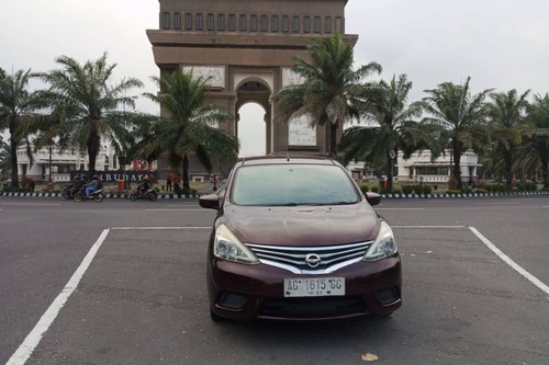 Used 2014 Nissan Grand Livina 1.5 SV MT