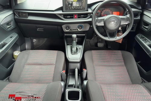Dijual 2023 Daihatsu Ayla 1.0L X CVT bekas