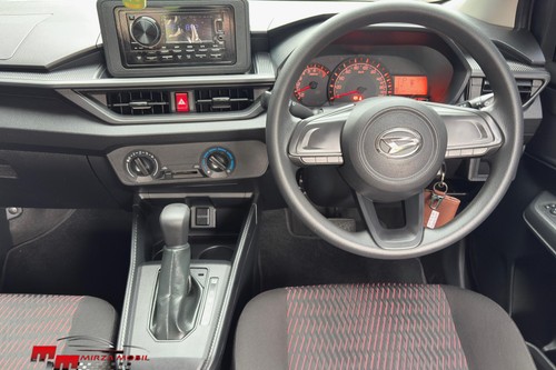 2023 Daihatsu Ayla 1.0L X CVT bekas