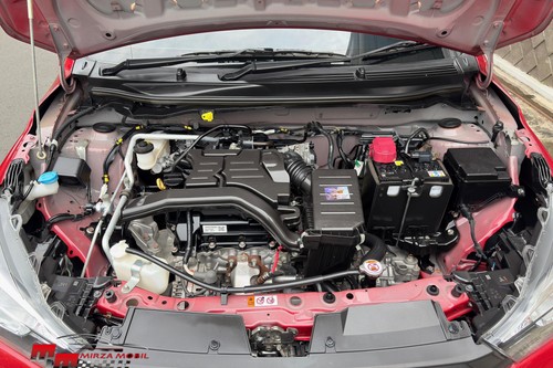 Dijual 2023 Daihatsu Ayla 1.0L X CVT bekas
