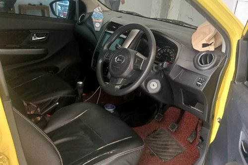 Beli mobil bekas