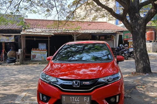 Beli mobil bekas