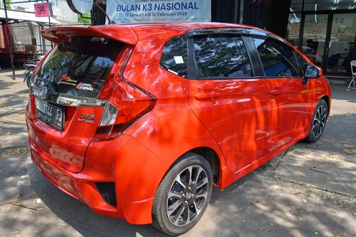 Dijual 2017 Honda Jazz GK5 1.5 RS CVT (CKD) bekas