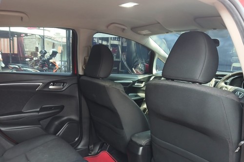Beli mobil bekas