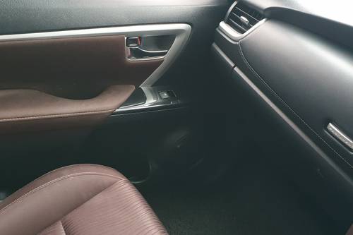 2016 Toyota Fortuner 2.7 SRZ AT bekas