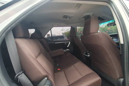 Beli mobil bekas