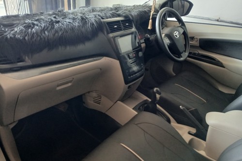 Beli mobil bekas