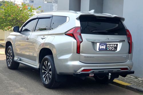 2021 Mitsubishi Pajero Sport Dakar AT 4x2 tua