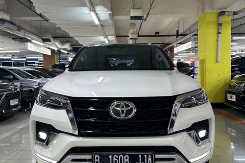 2021 Toyota Fortuner 2.4 VRZ AT bekas