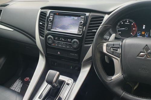 Beli mobil bekas