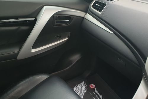 2018 Mitsubishi Pajero Sport Dakar 4x2 AT bekas