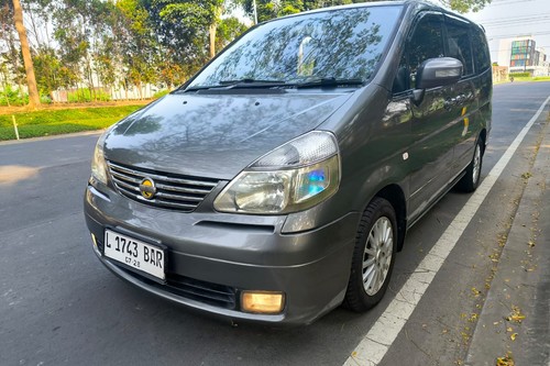 2010 Nissan Serena 2.0L Highway Star AT tua