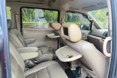 Dijual 2010 Nissan Serena 2.0L Highway Star AT bekas