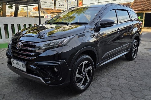 2022 Toyota Rush 1.5 S MT GR Sport bekas