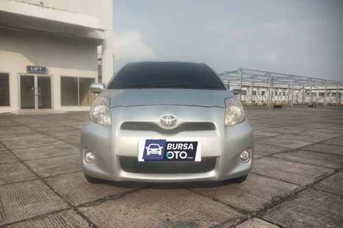 Used 2013 Toyota Yaris  E AT
