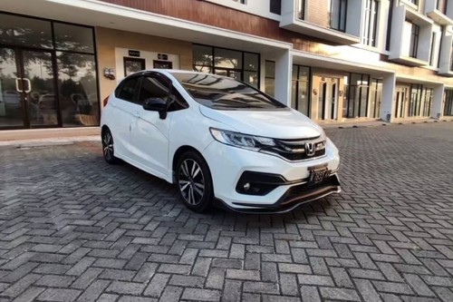 Beli mobil bekas