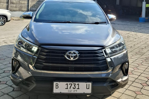 Used 2022 Toyota Venturer 2.4L AT DSL