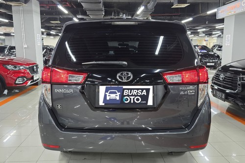 Dijual 2021 Toyota Innova 2.4L V Diesel AT bekas