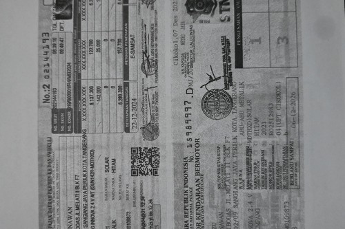 Dijual 2021 Toyota Innova 2.4L V Diesel AT bekas