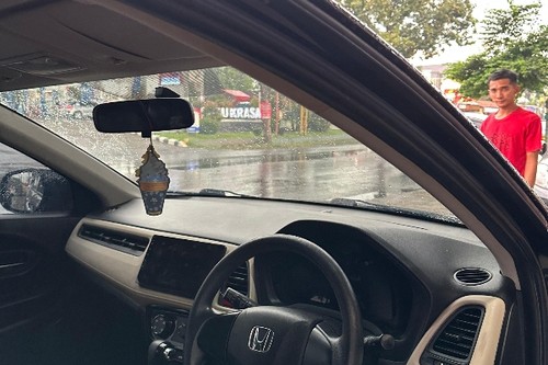 Dijual 2017 Honda HRV RU1 1.5 S CVT CKD bekas