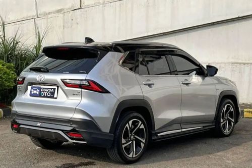 Old 2023 Toyota Yaris Cross 1.5 S GR Hybrid EV CVT TSS