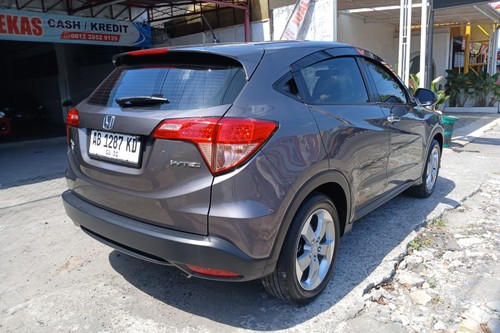Beli mobil bekas