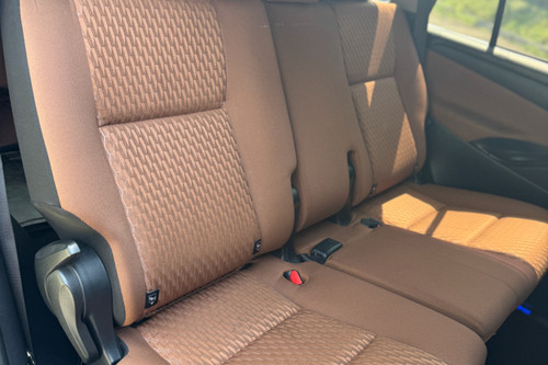 Dijual 2015 Toyota Kijang Innova REBORN 2.4 G AT DIESEL bekas